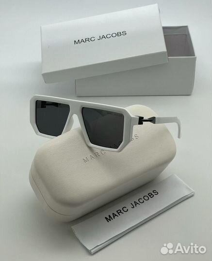 Солнцезащитные очки Marc jacobs