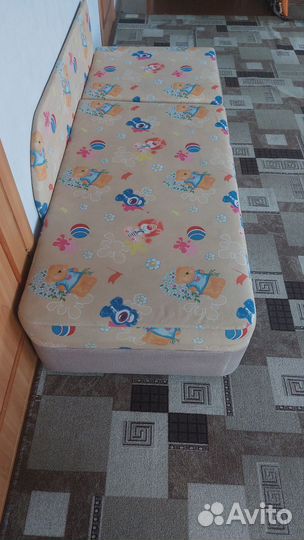 Детский диван бу