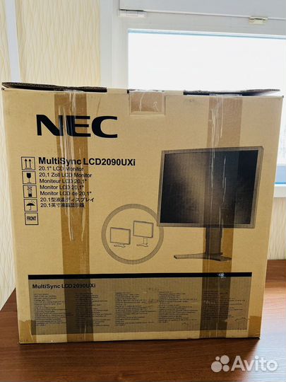 Профессиональный монитор NEC MultiSync LCD2090 UXi