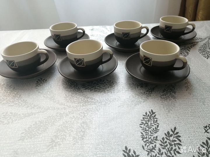 Набор чашек для кофе. Подставка для губки