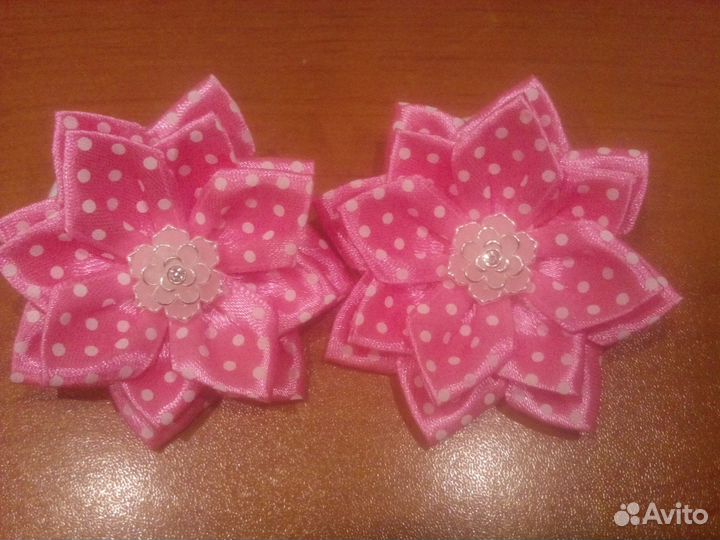 Для любимых дочек красивые бантики ручной работы