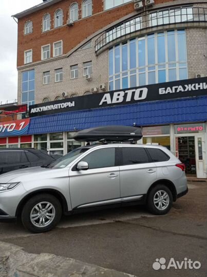 Багажник на крышу автобокс черный