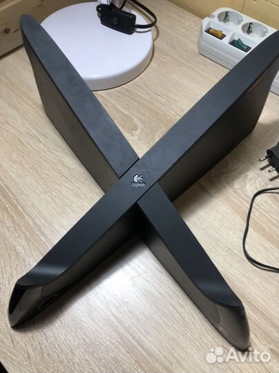 Подставка для ноутбука Logitech
