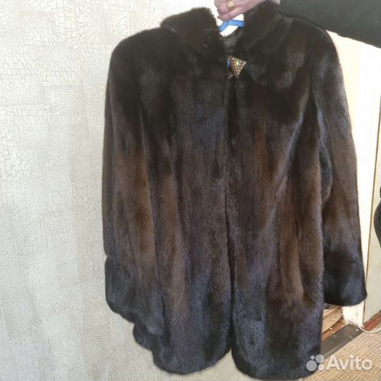 Шуба норковая с капюшоном 50-52размер
