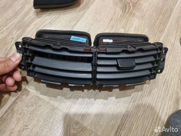 Дефлектор воздушный Hyundai Solaris I (2010—2016)