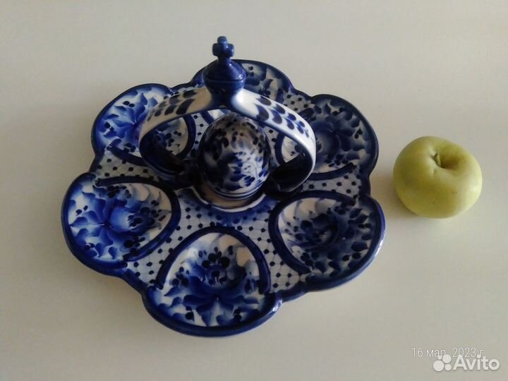 Подставка под яйца