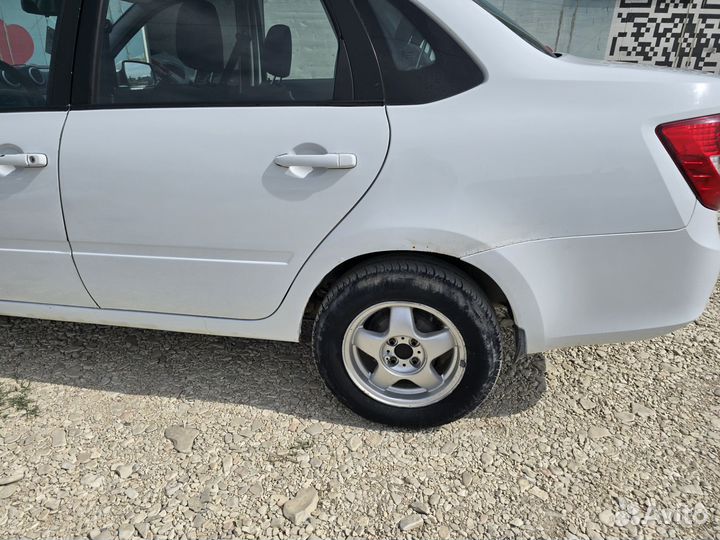LADA Granta 1.6 AT, 2013, 190 000 км