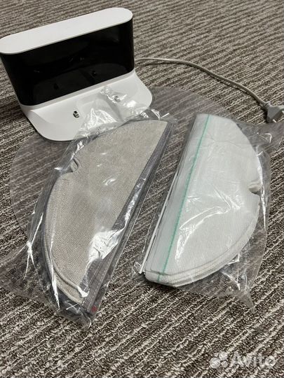 Робот-пылесос Roborock S6