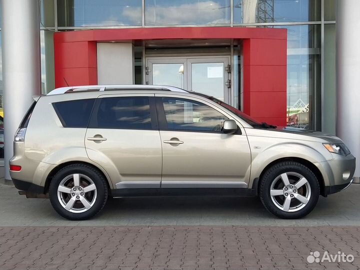 Mitsubishi Outlander 2.4 CVT, 2008, 276 715 км