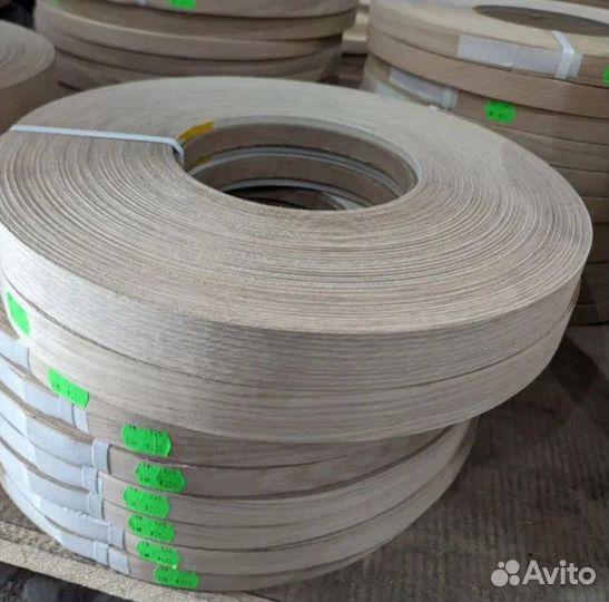 Кромка дуб толщина 0,6 мм ширина 44 мм без клея