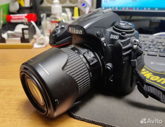 Профессиональная камера Nikon D300