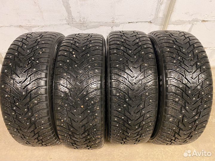 Nokian Tyres Hakkapeliitta 8 SUV 225/55 R18 102T