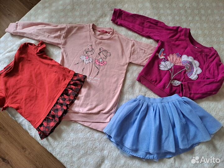 Одежда для девочки пакетом 98 104