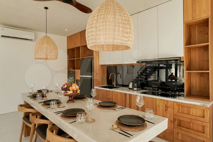 Дом 235 м² на участке 260 м² (Индонезия)