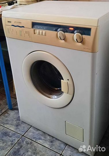 Стиральная машинка zanussi на 4 кг