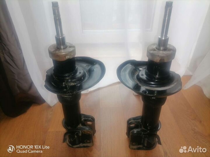 Передние стойки LADA kalina