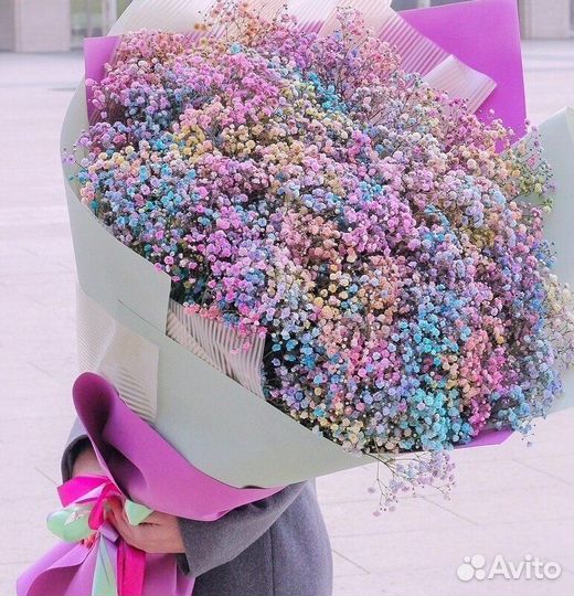 Букеты и Композиции из Цветной Гипсофилы