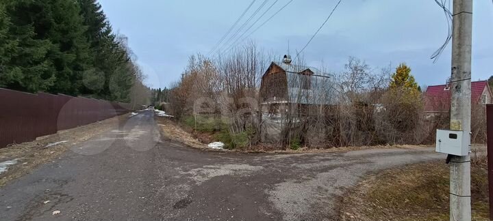 Участок 4,2 сот. (СНТ, ДНП)