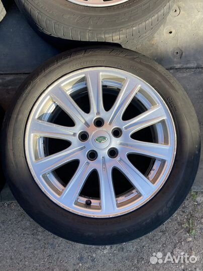 Комплект летних колёс 225/55R18
