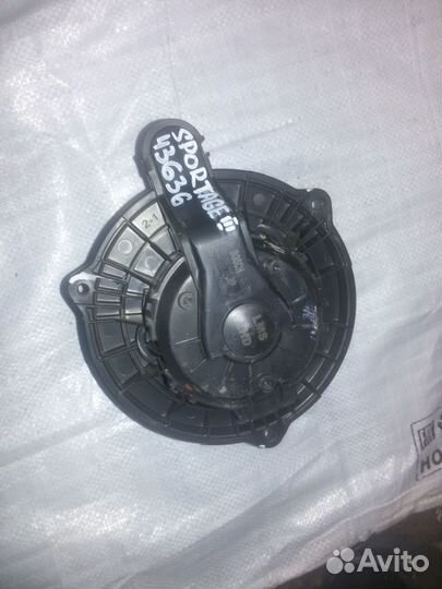 Моторчик печки Hyundai ix35 Kia Sportage 3 2010