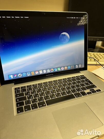 Apple MacBook Pro 15 core i7 2010