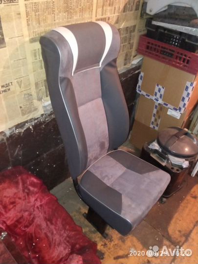 Дополнительное кресло форд