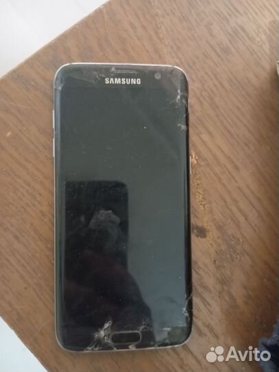 Samsung Galaxy S7 Edge, 4/32 ГБ