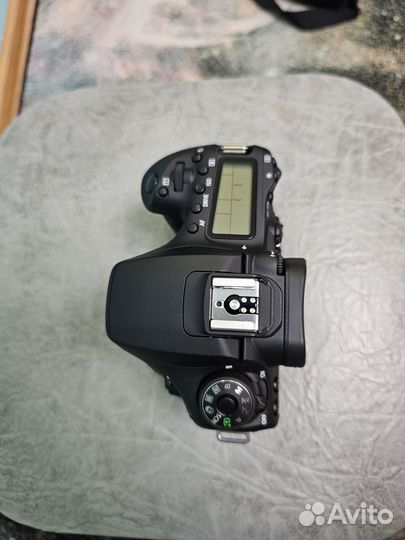 Фотоаппарат canon eos 90d body