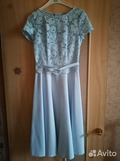 Платье праздничное