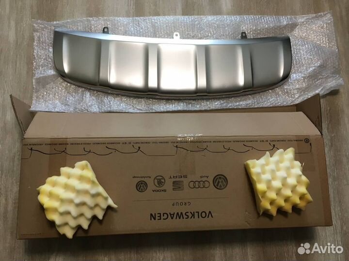 Накладка переднего бампера Audi A6 Allroad