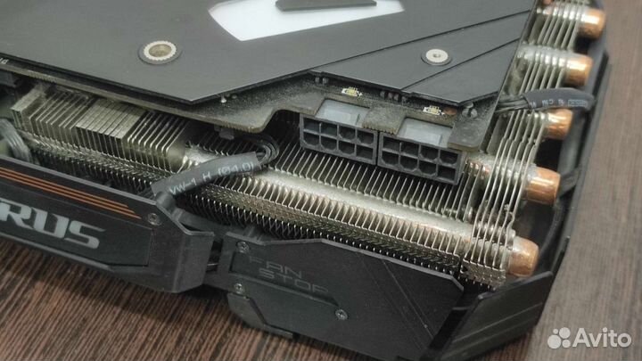 Видеокарта GeForce GTX 1080 Ti 11Gb Gigabyte Aurus