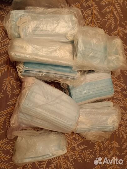 Маска одноразовая медицинская