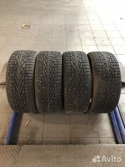 Nokian Tyres Hakkapeliitta 7 SUV 245/50 R18 100T