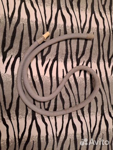 Сливной шланг для стиральной машины