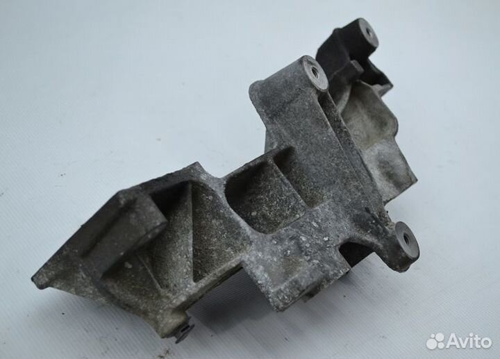 Водяная помпа / Другие части mercedes-benz Actros