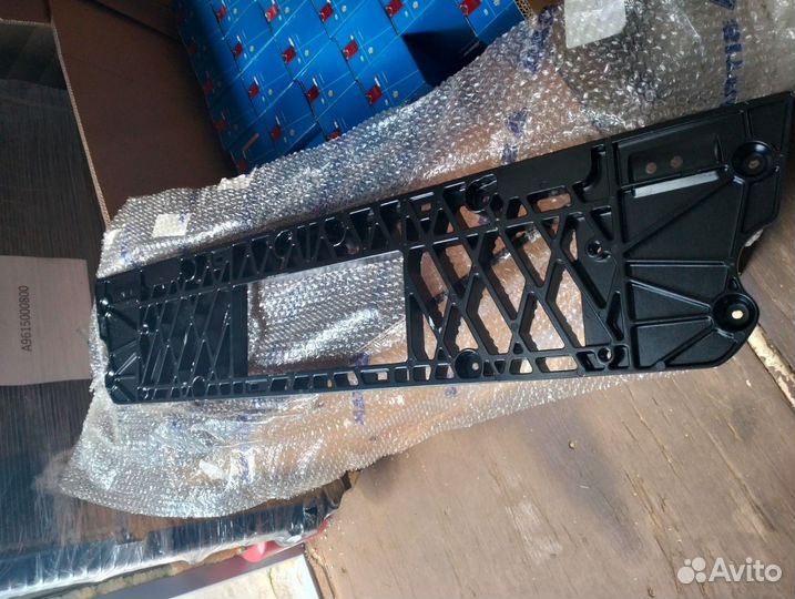 Противоскользящая ступень C7H MAX AZ16D424000005