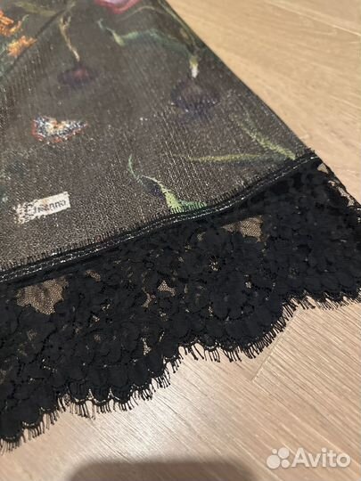 Платье в паетках shervino