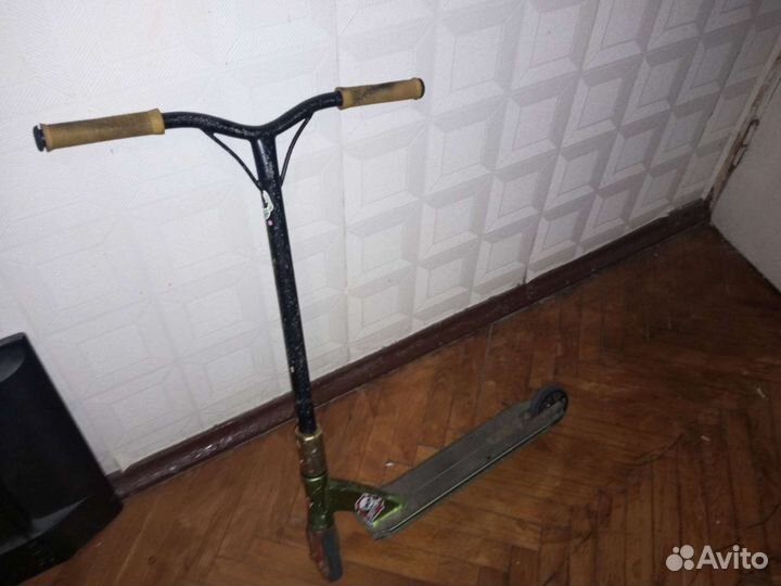 Трюковой самокат