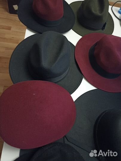 Шляпы 4 штуки. 1 берет и 1 кепка