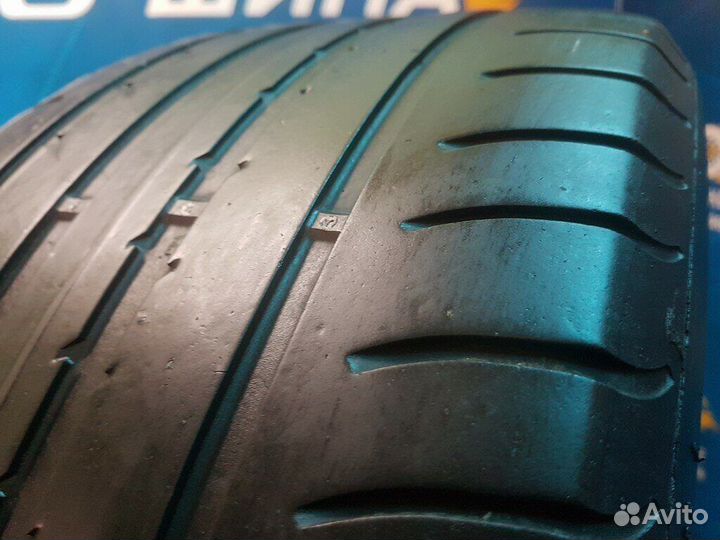 Goodyear EfficientGrip 255/40 R18