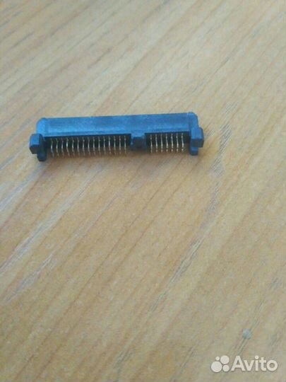 Разъем подключения жесткого диска HDD