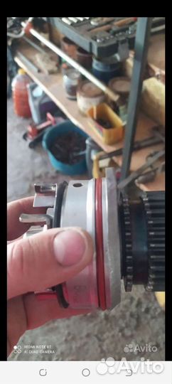 Помпа от teana j32