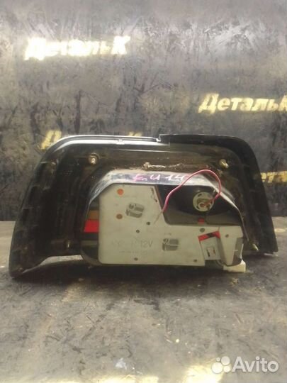 Фонарь правый nissan bluebird u14