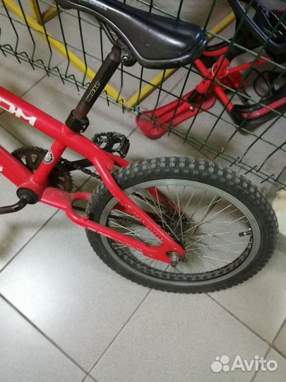 Трюковой велосипед аком