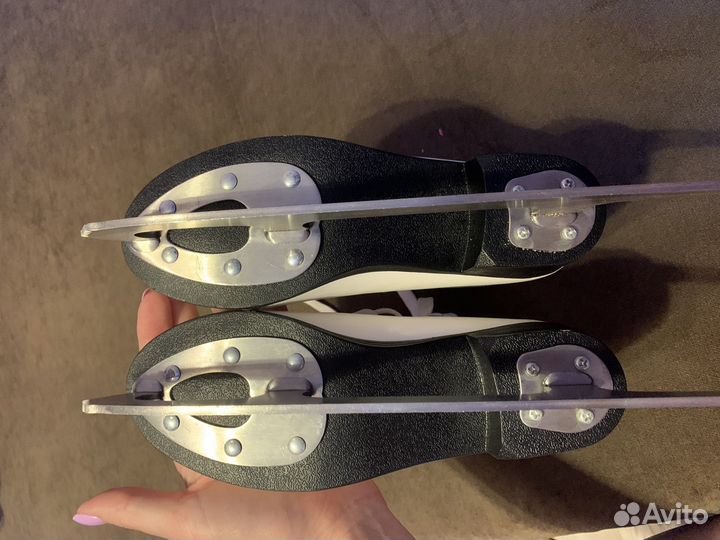 Коньки, 35 размер