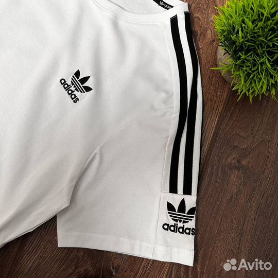 Футболка Adidas