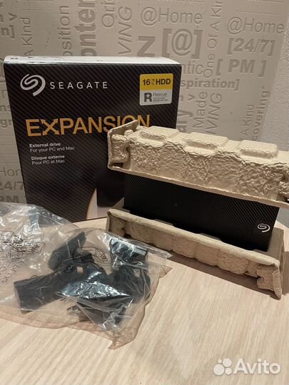 Внешний жесткий диск HDD Seagate Expansion 16 тб