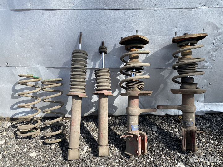 Стойки и пружины на Лада Гранта