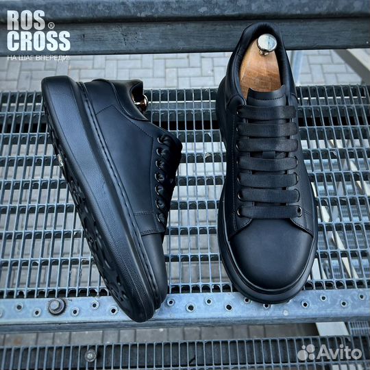 Мужские кожаные кеды