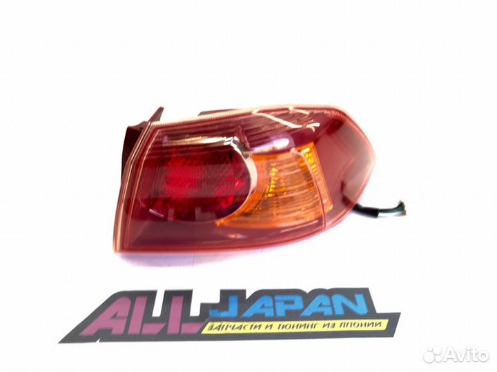 Фонарь задний задний правый Mitsubishi Lancer CY4A
